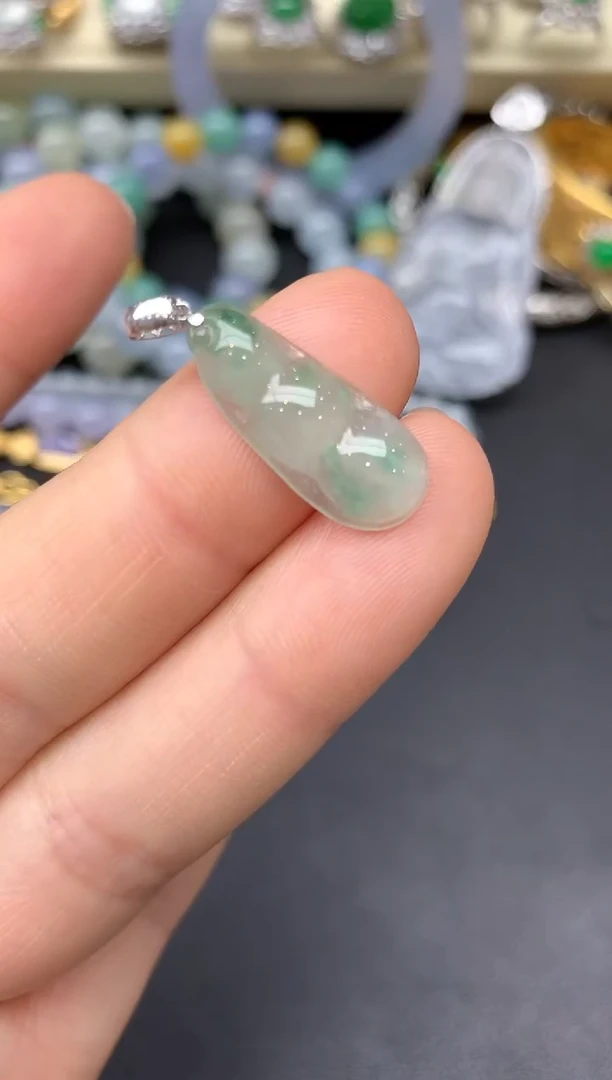 颈饰18K金镶嵌翡翠17-雪姐翡翠天天见1