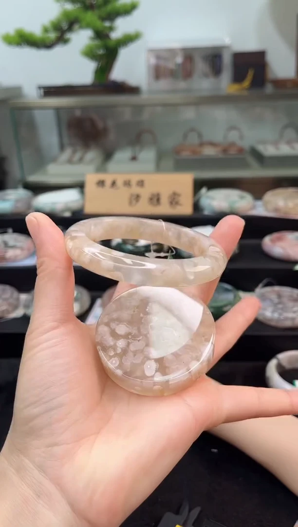 未镶嵌手镯石英质玉61圈口（赠品镯心）691271