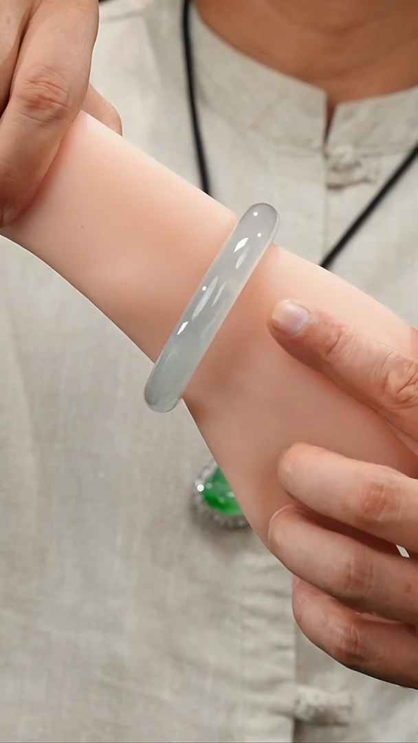 翡翠手镯未镶嵌3332·