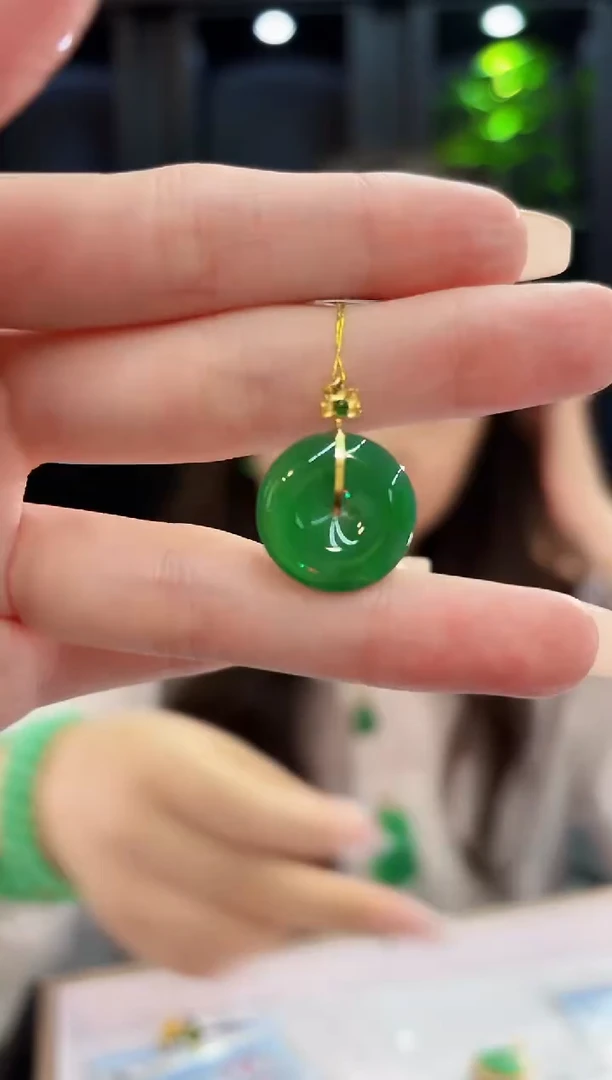 吊坠(不含链)18K金镶嵌翡翠 缅料A货/支持复检/一件