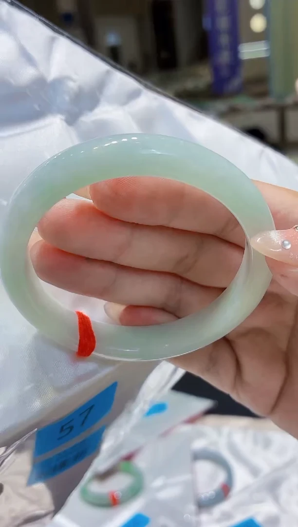 未镶嵌手镯翡翠翡翠手镯57