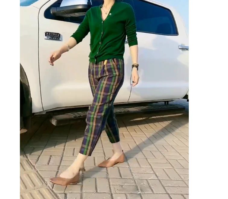 2025春季新款网红同款洋气韩版潮流上衣裤子女轻熟ABV