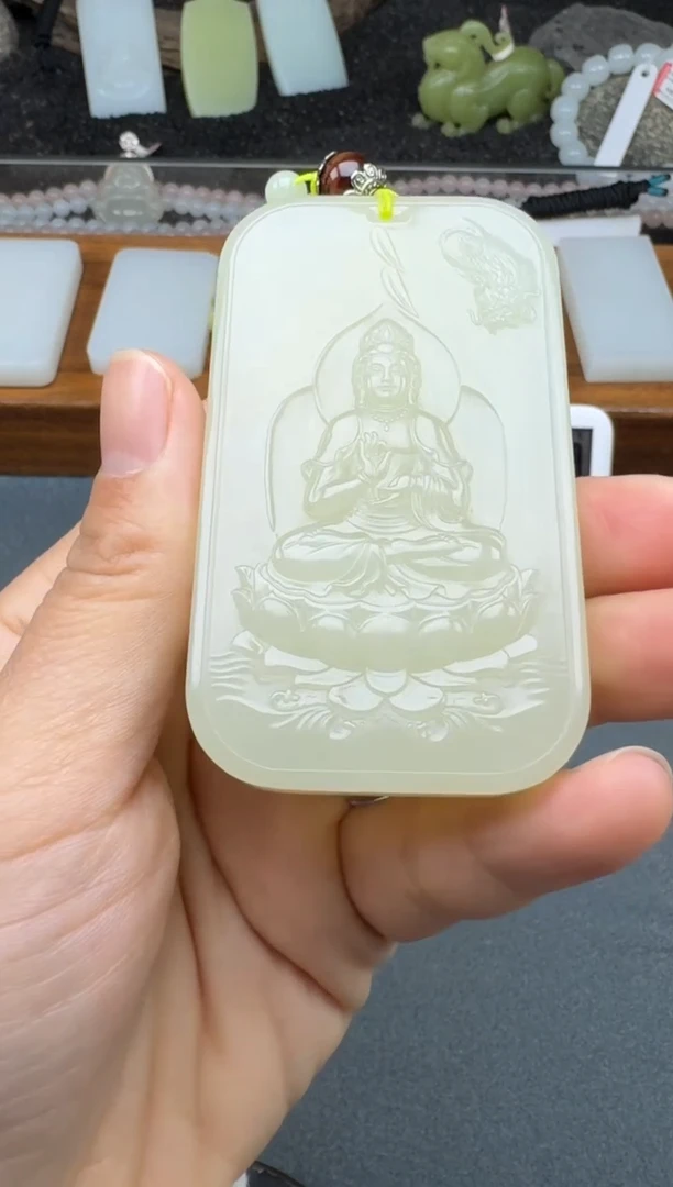 颈饰未镶嵌和田玉2