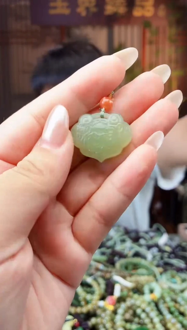 颈饰未镶嵌和田玉多样性发货拍一发一