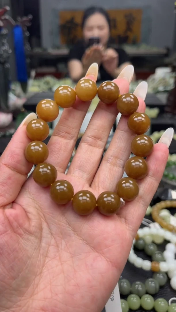 手串未镶嵌和田玉新疆且末红糖卡14