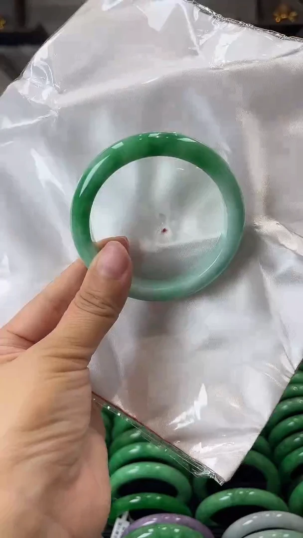 【闪购商品】砖雕a34 圈口59 独货手镯