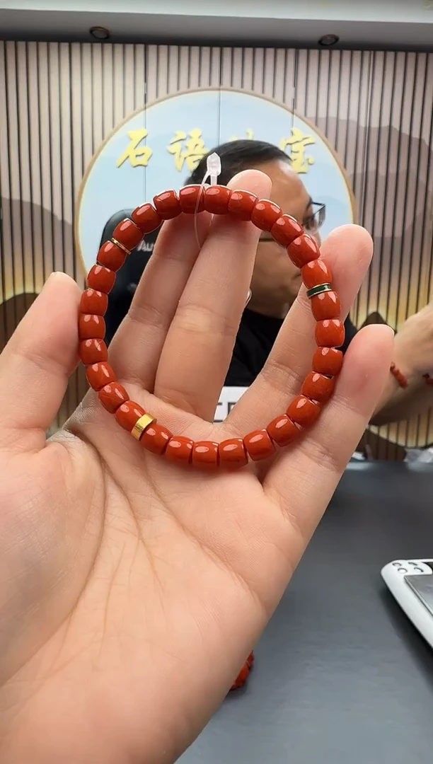 未镶嵌手串南红玛瑙013ZB1203产品一个