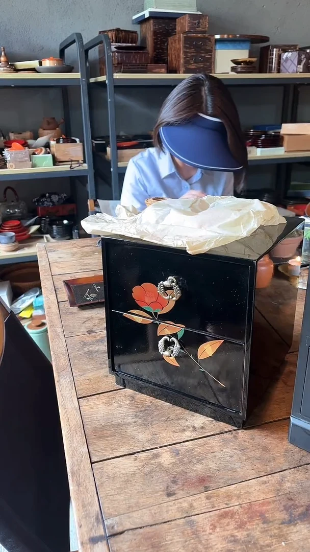 39.两层实木胎18*18*19.5