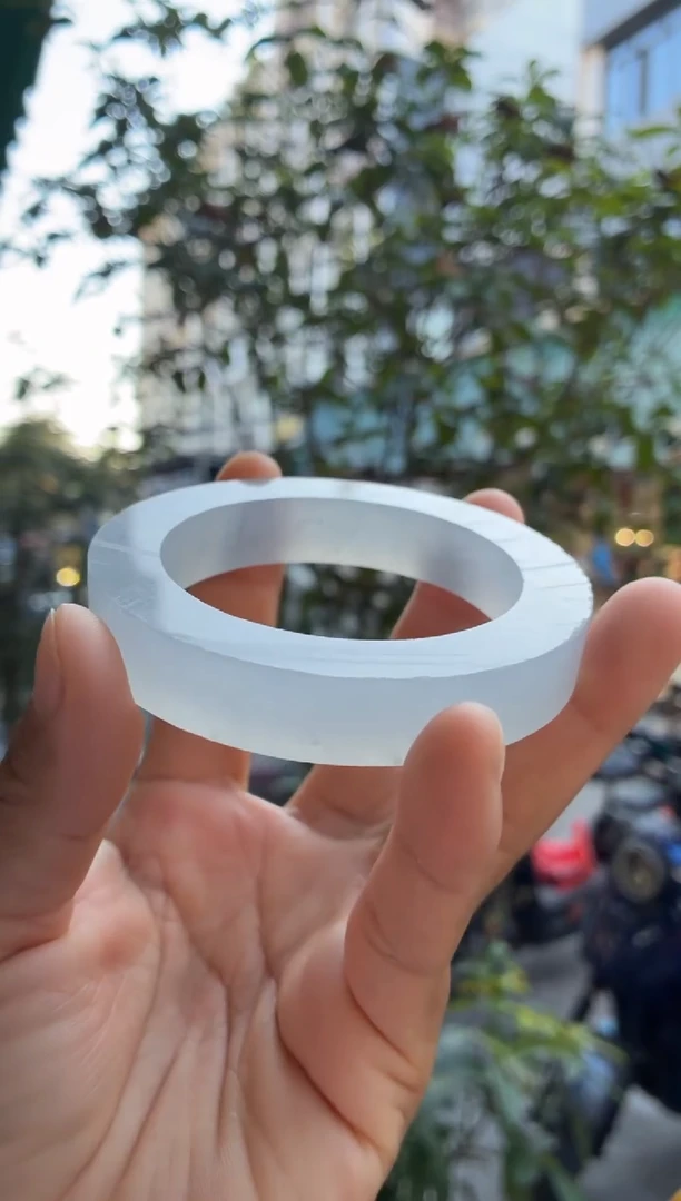 未镶嵌手镯定制翡翠参考价小六二开定金一万