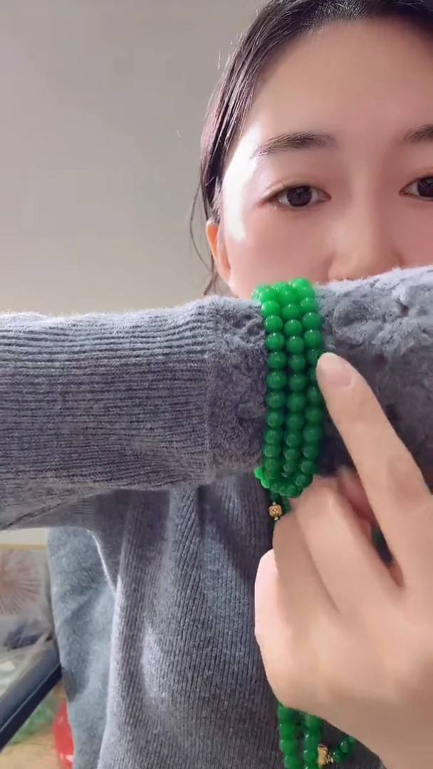 未镶嵌石英质玉珠宝奇石三圈绿串