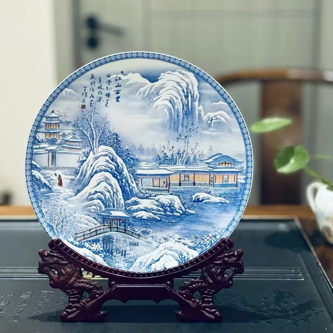 江山万里雪蓝陶瓷摆件