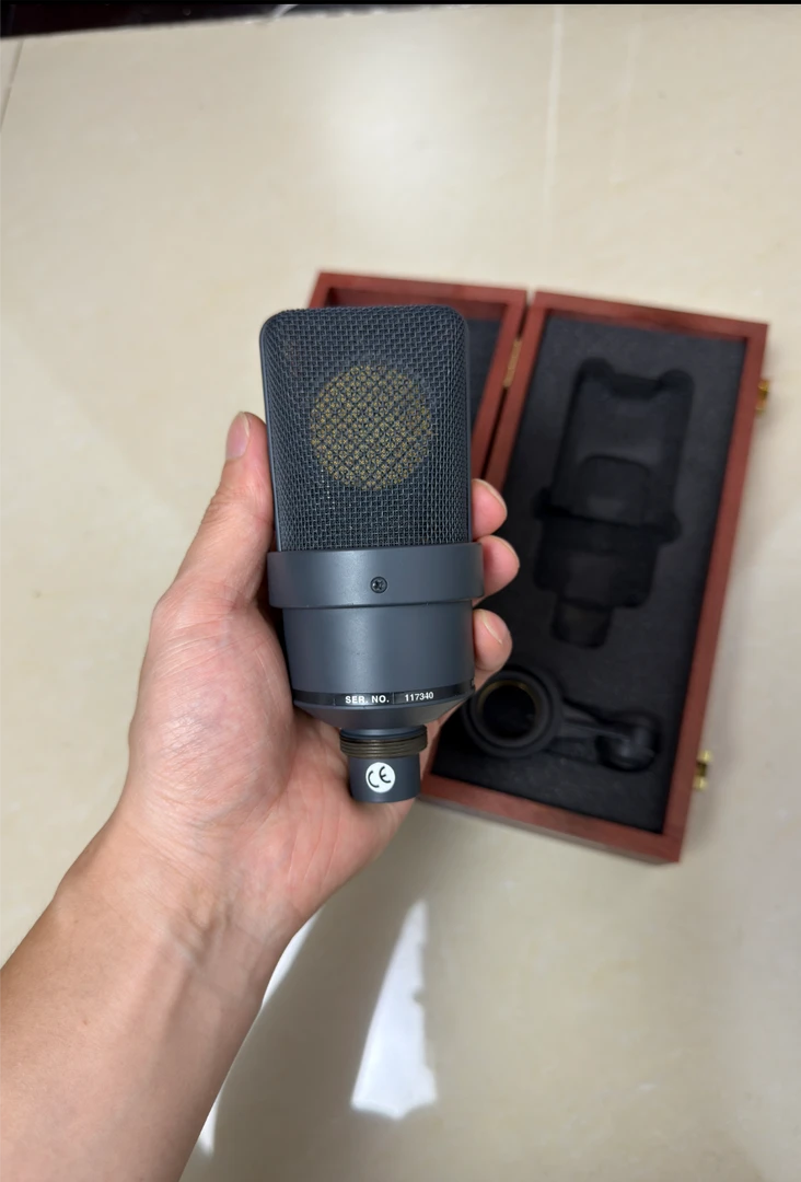 8新  二手黑色纽曼103麦克风顺丰包邮