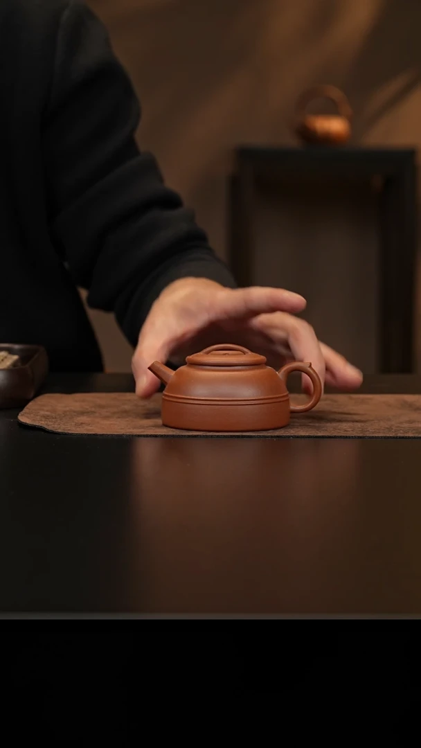 【闪购商品】紫砂茶壶允禾斋wzht 野山红泥 双线井栏