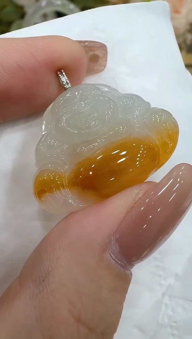 吊坠(不含链)18K金镶嵌翡翠多样性团购发货一件