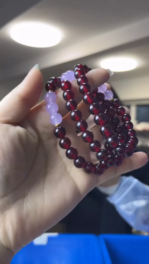 手链血珀未镶嵌（多样性发一件）