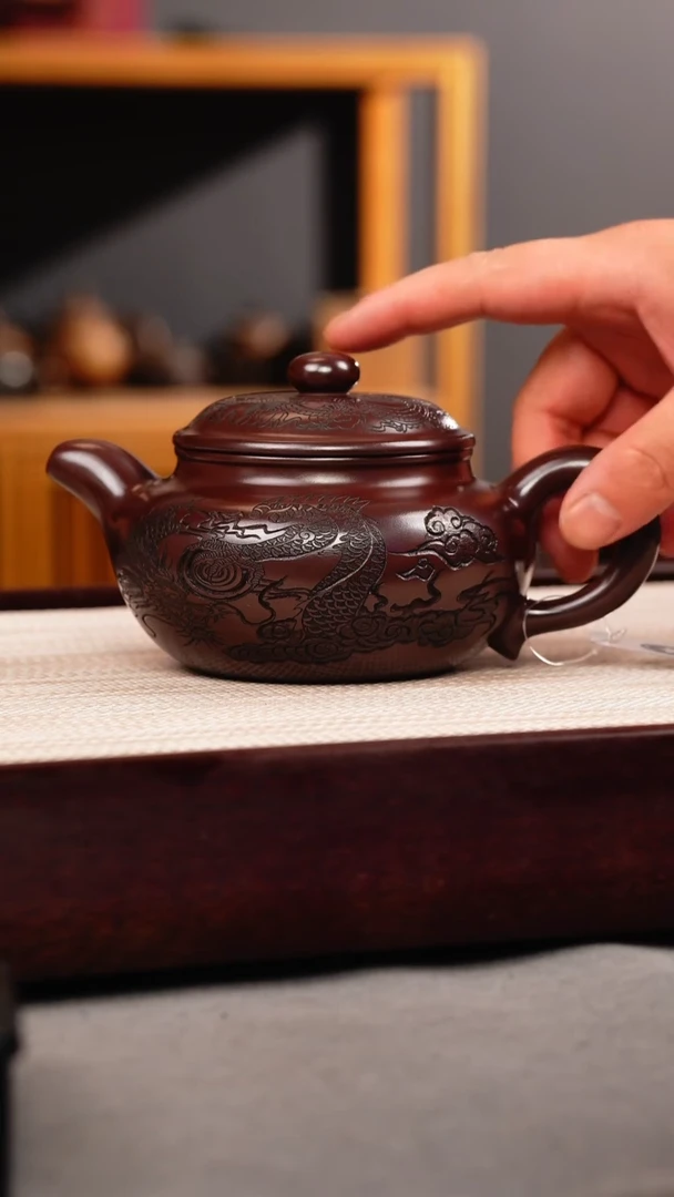 茶杯紫砂石红 仿古 刻龙