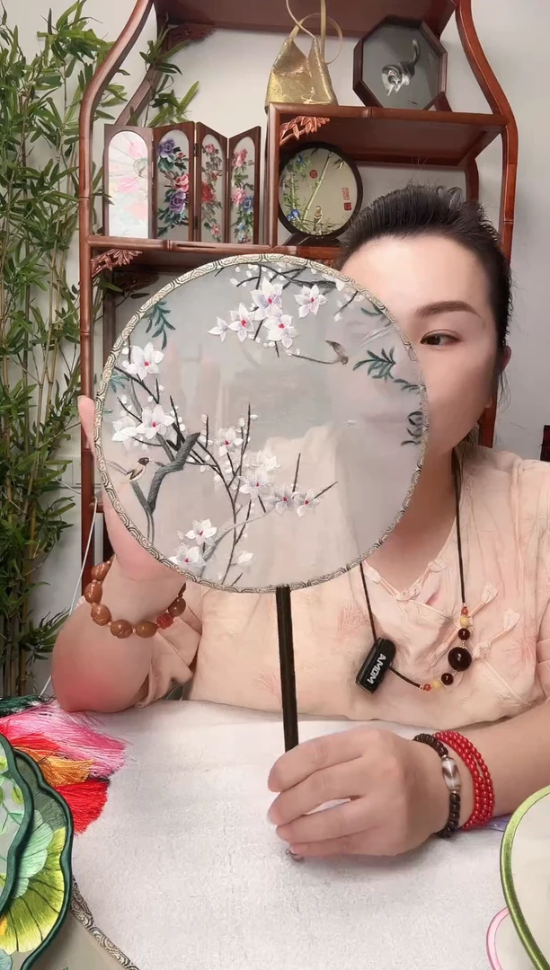 刺绣团扇双面非遗