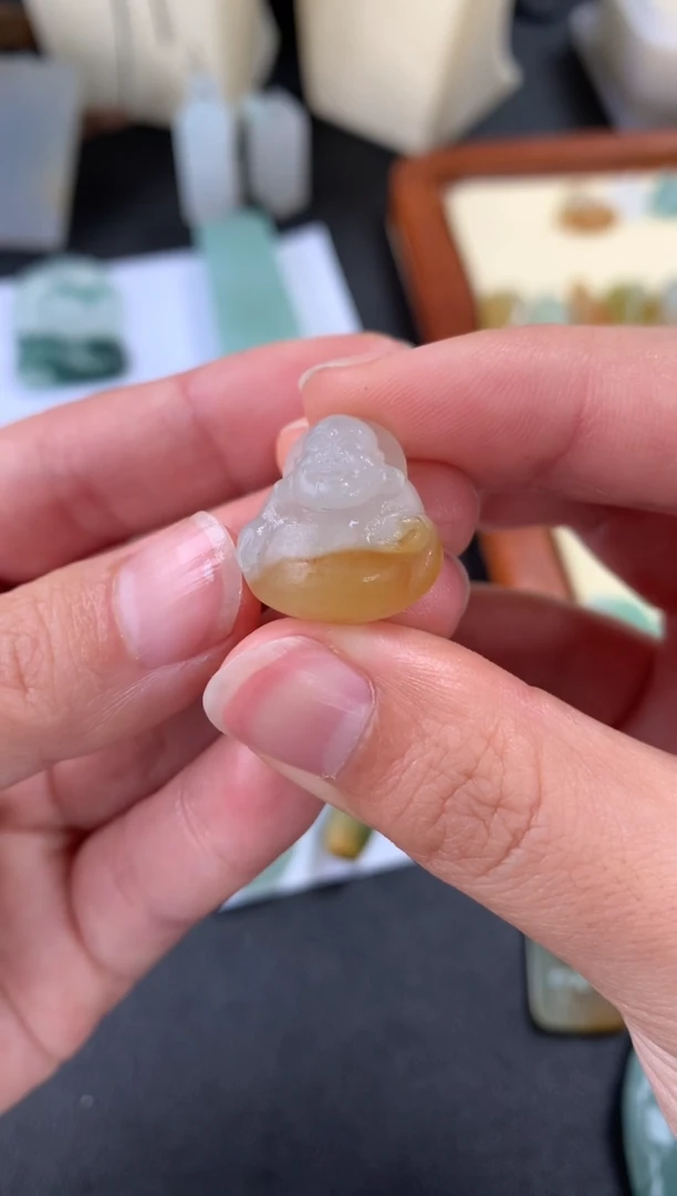 【闪购商品】定制翡翠未镶嵌翡翠