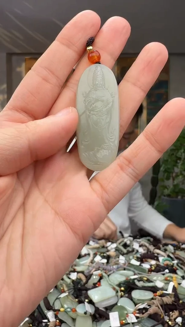 未镶嵌和田玉挂件拍一发一