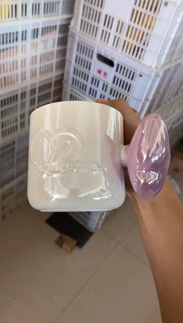 杯无运费险有瑕疵的摄影的产品有使用过的痕迹有点脏介意勿拍