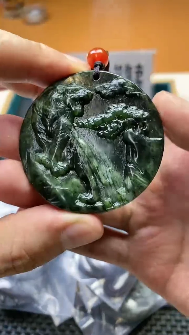 【闪购商品】蛇纹石玉其它未镶嵌多样性发货一个