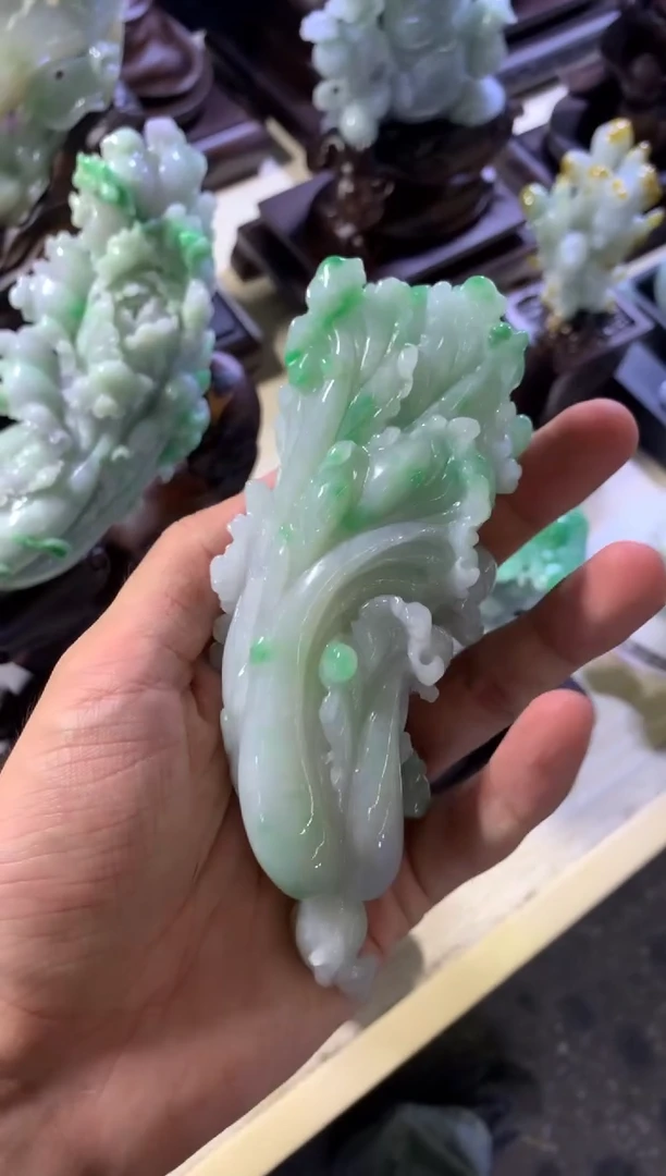翡翠摆件未镶嵌用****3翡翠摆件