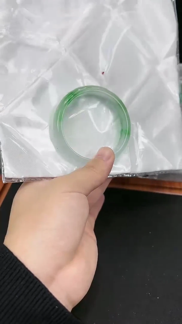 【闪购商品】砖雕s33 冰飘花正圈手镯 圈口54-60