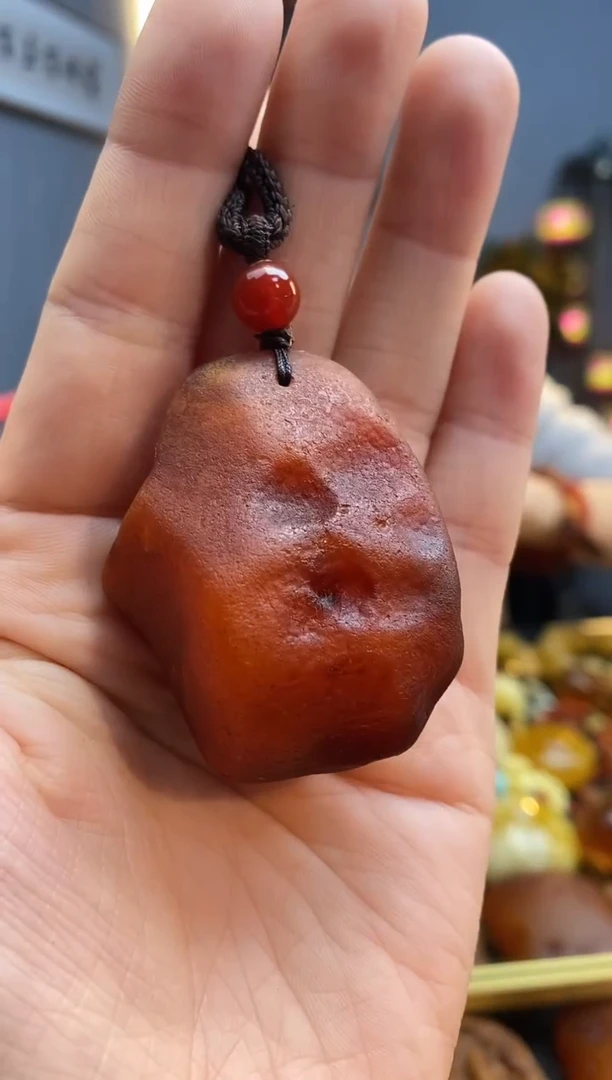 琥珀颈饰未镶嵌吊坠