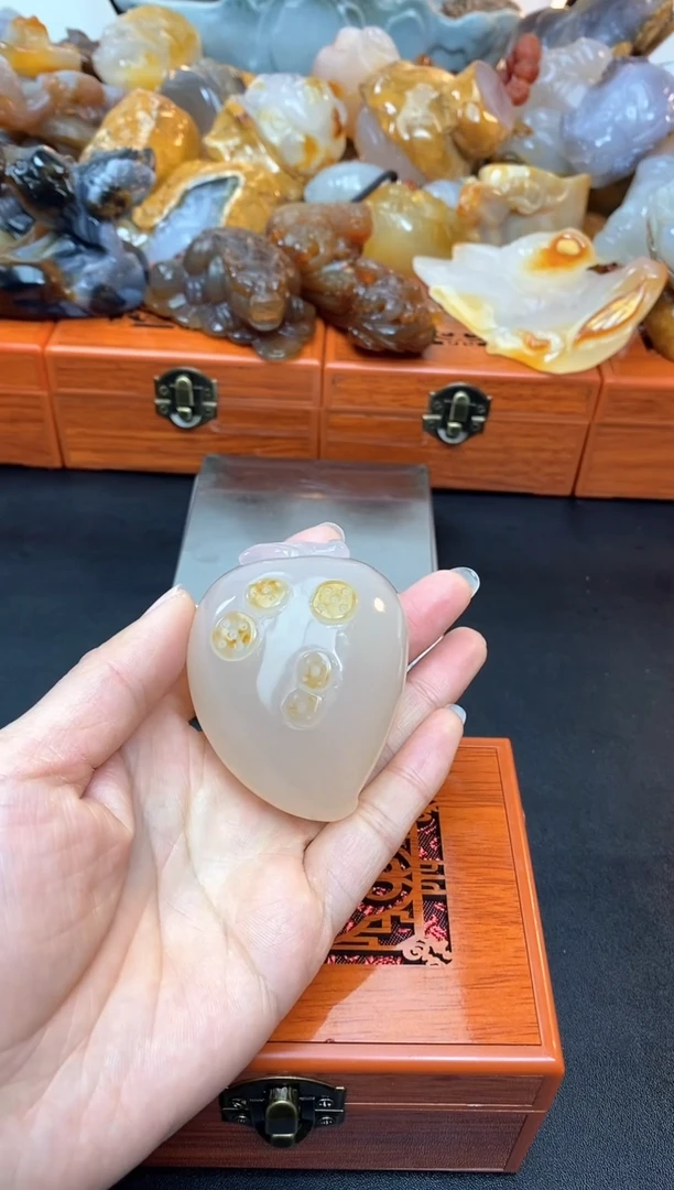 【闪购商品】玛瑙/玉髓珠宝奇石未镶嵌0