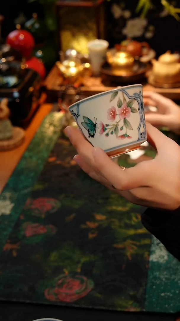 茶器青花斗彩主人杯