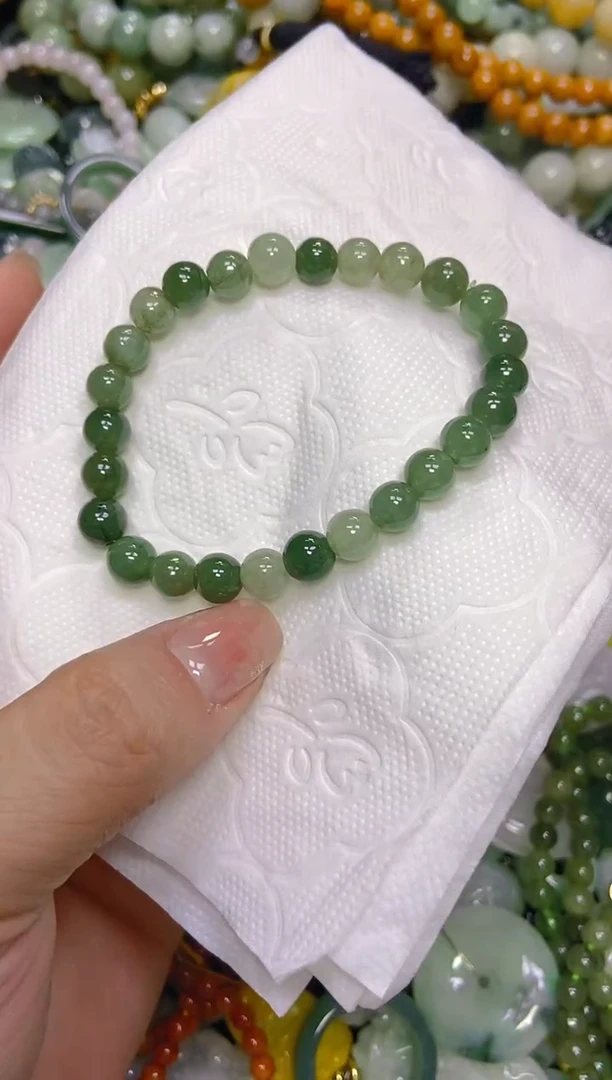 颈饰未镶嵌翡翠5MM