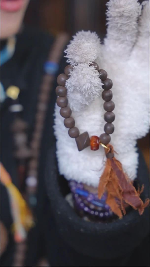 【闪购商品】泥塑次第花开1.0-1.2左右单圈香云纱手串