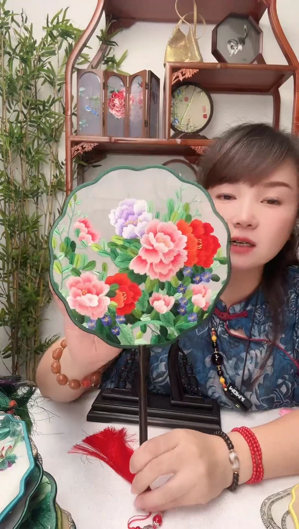 刺绣团扇-双面绣花