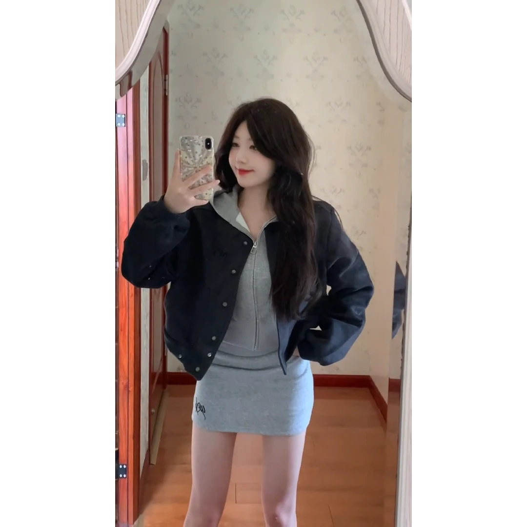 MARIE.COCO美式棒球服夹克外套内搭连帽卫衣包臀短裙甜辣风三件套