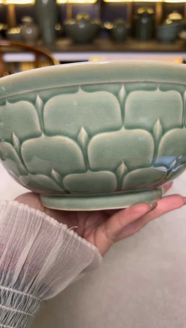 陶瓷耀州窑青釉18厘米莲瓣大碗二级品特价