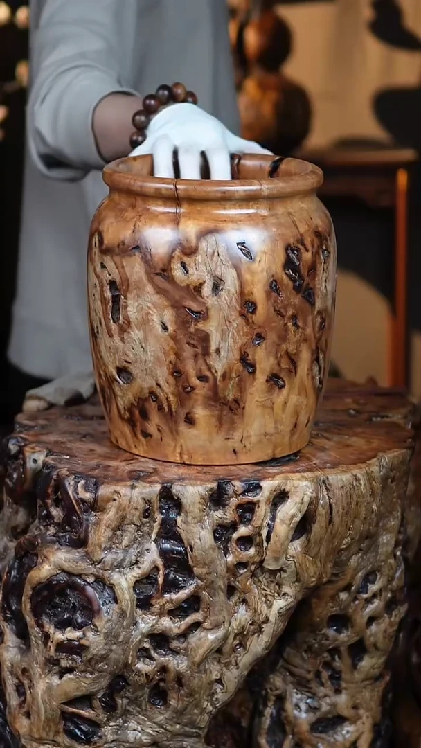 枣木百年鸡心枣木画缸（高25，直径26）