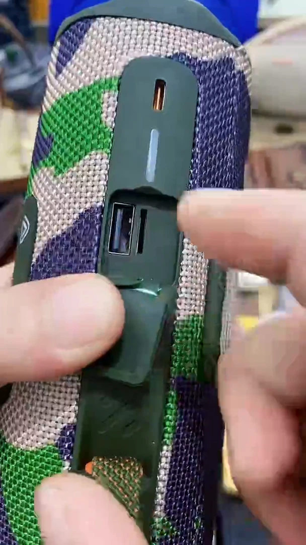 瓷片闪购商品  如图所示