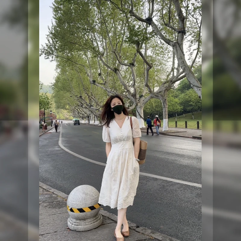 小个子重工刺绣短袖连衣裙显瘦气质轻奢时尚法式收腰裙子018