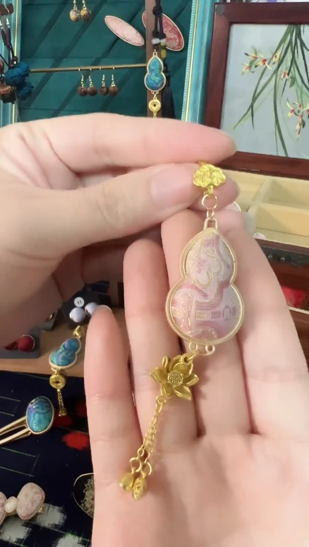 【闪购商品】【年后预售】粉定胜葫芦压襟随机花位一个