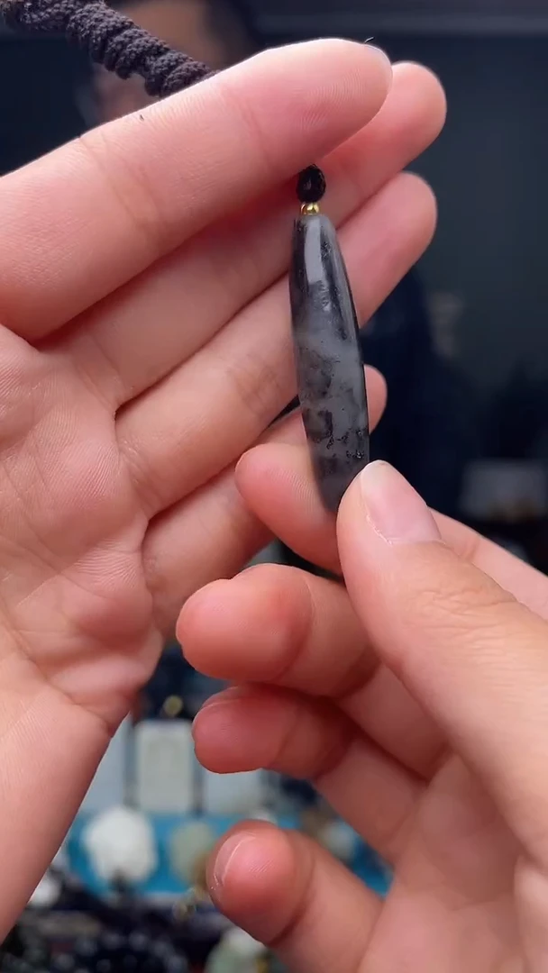 未镶嵌和田玉挂件1