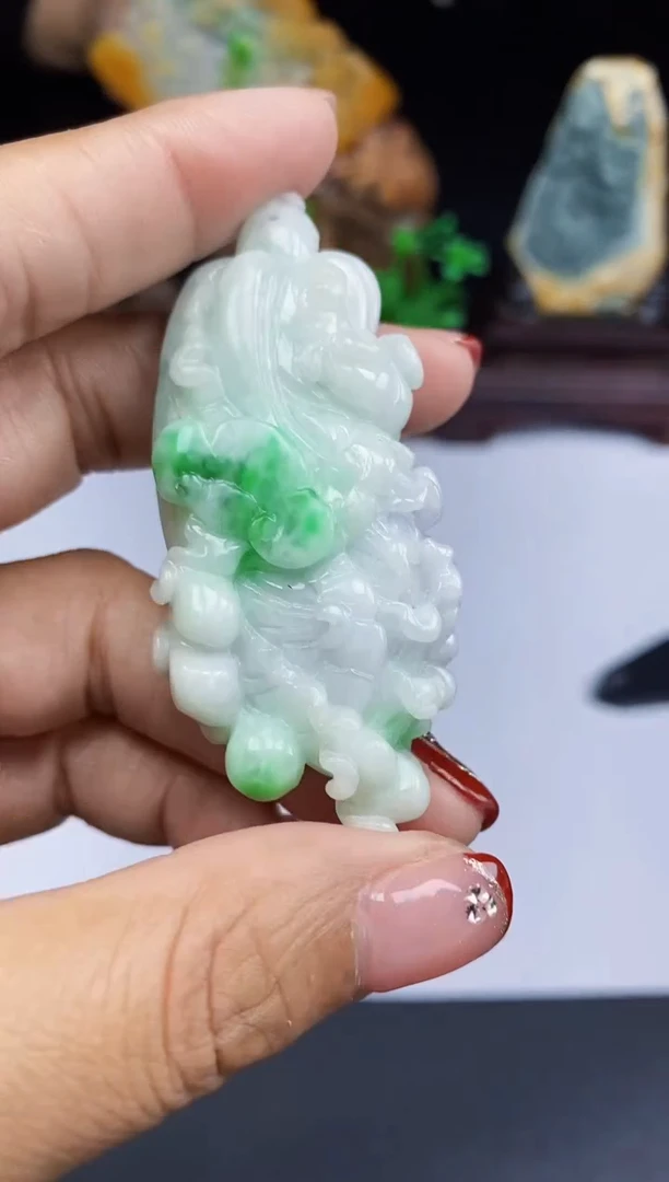 【闪购商品】翡翠颈饰未镶嵌翡翠A货