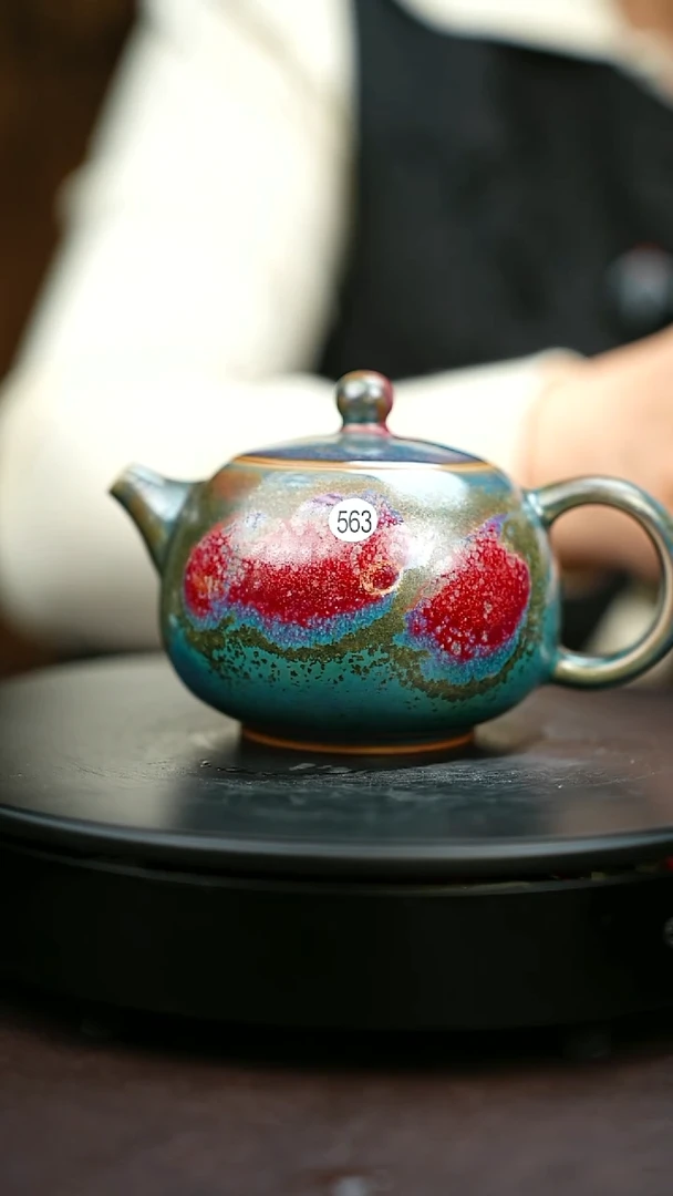 563#原矿钧瓷炉钧釉西施壶