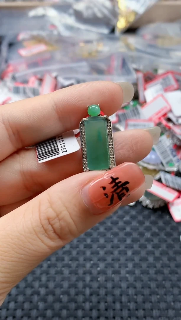 银S925镶嵌戒指翡翠天然A货缅甸翡翠