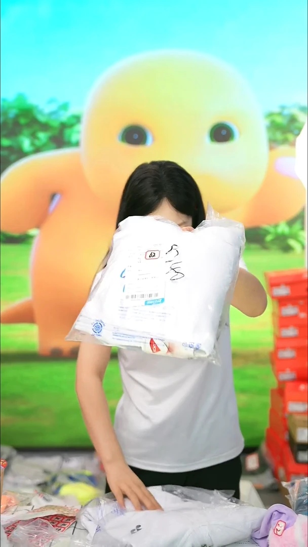 62号清仓衣服不退不换！XL
