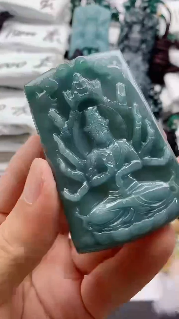 翡翠未镶嵌颈饰88888888888