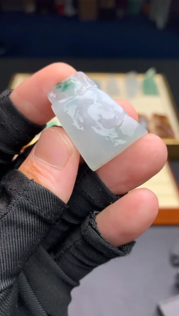 定制翡翠未镶嵌