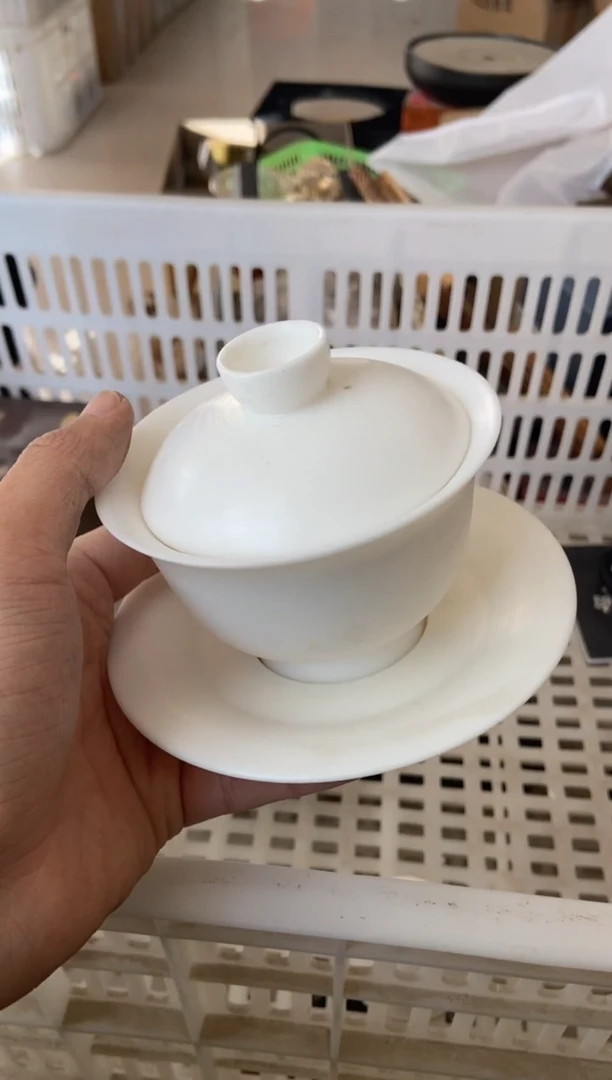 杯子瓷无运费险有瑕疵的摄影的产品有使用过的痕迹有点脏介意勿拍