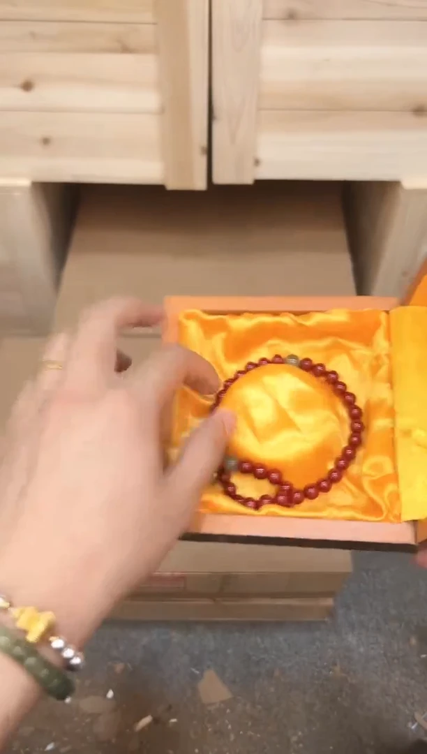 精品手串（无礼盒）@@sp044