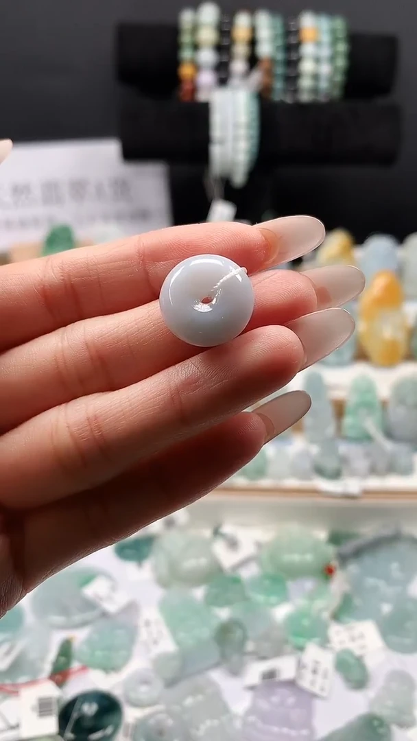 吊坠(不含链)未镶嵌翡翠95平安扣