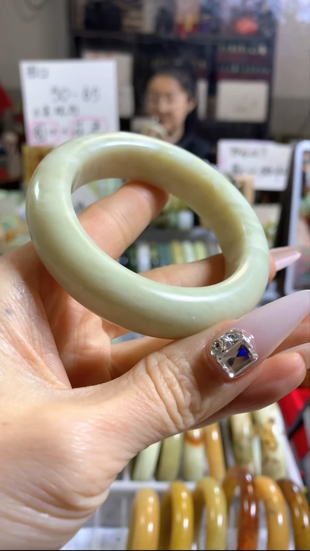 未镶嵌岫玉手镯44 53+